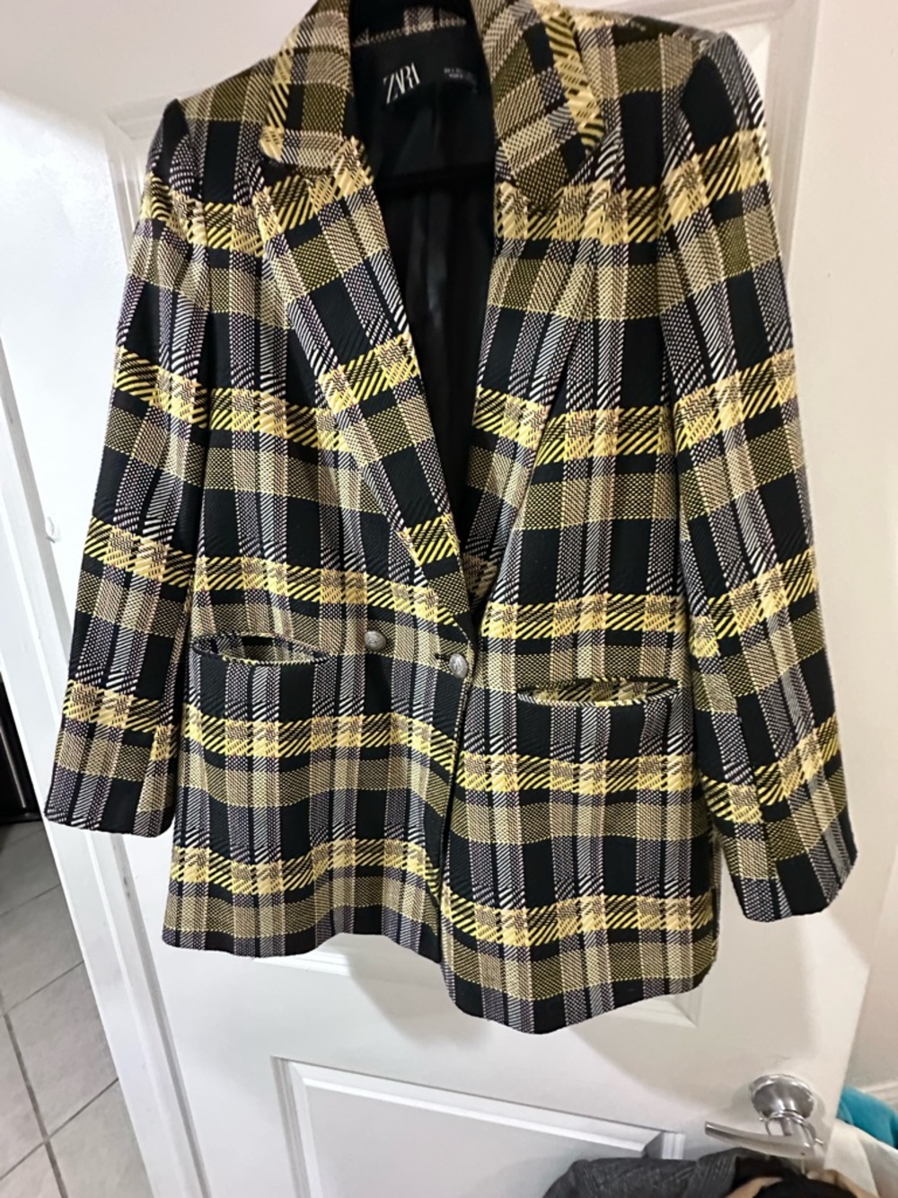 Zara Black and Yellow Plaid Tailored Blazer